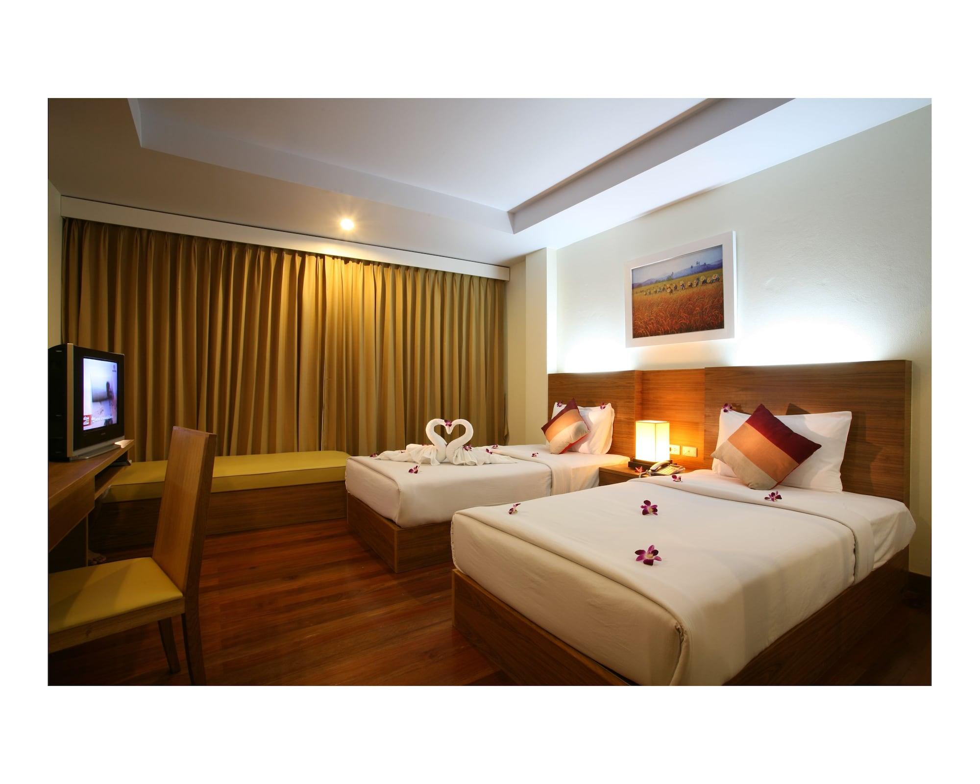 Baan Saikao Plaza Hotel & Service Apartment Koh Chang Esterno foto